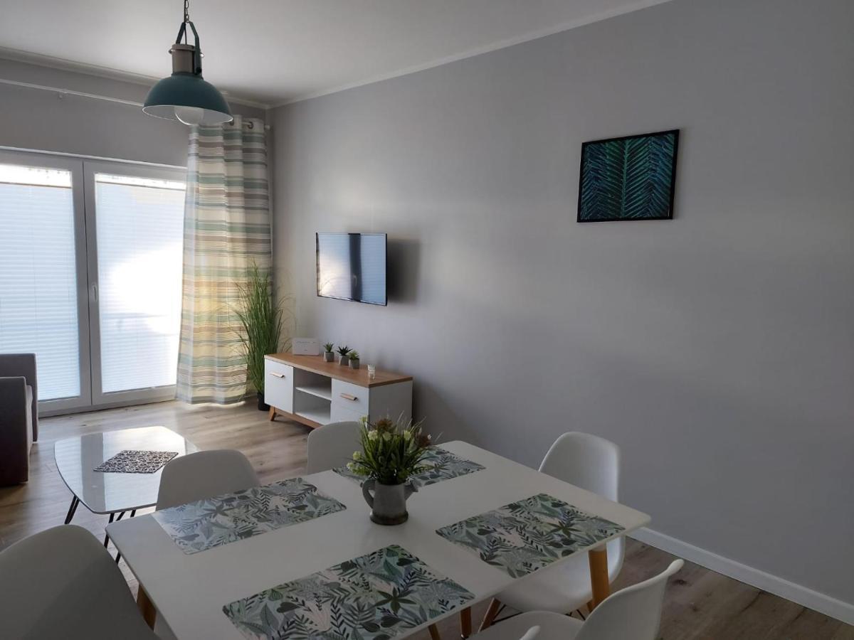 Apartamenty Z Tarasami "Mietowy Spokoj 15" "Romantyczna Szarosc 16" "Niebieska Elegancja 17" Maksymalnie Dla 6 Osob Pobierowo Esterno foto